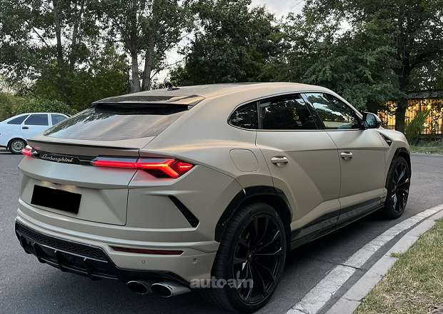 Lamborghini Urus 2021 — լուսանկար 3