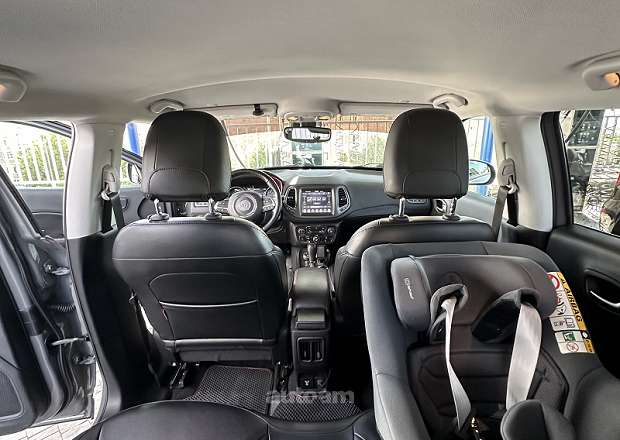 Jeep Compass 2021 — լուսանկար 9