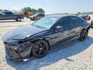 Toyota Camry  2025 