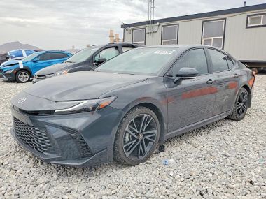 Toyota Camry  2025 