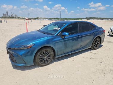 Toyota Camry  2024 