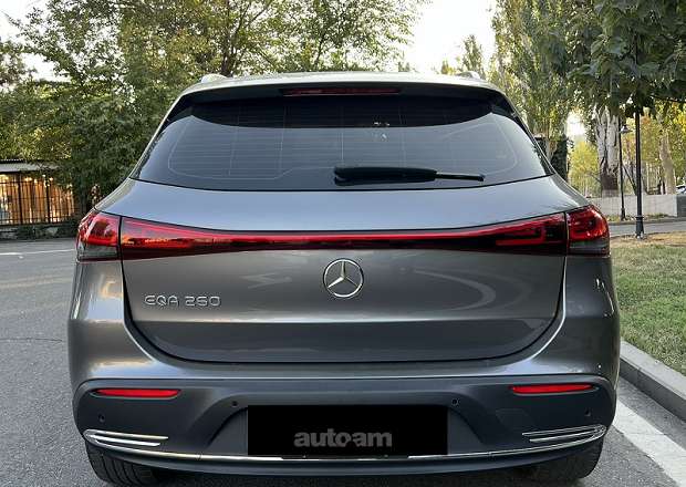 Mercedes-Benz EQA 2023 — լուսանկար 4