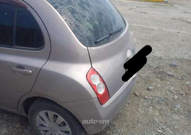 Nissan March 2008 — լուսանկար 3