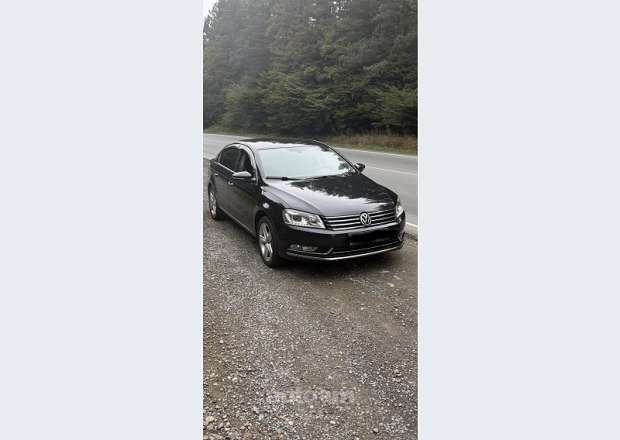 Volkswagen Passat 2012 — լուսանկար 3