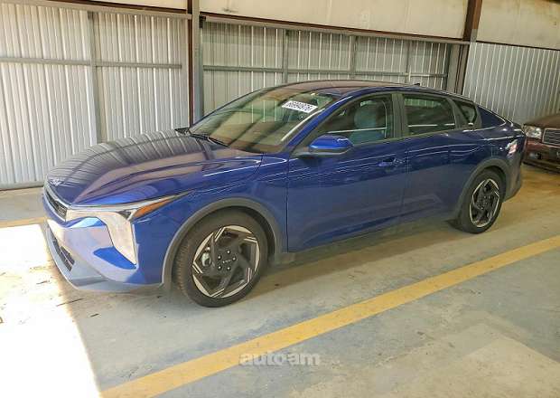 Kia K4