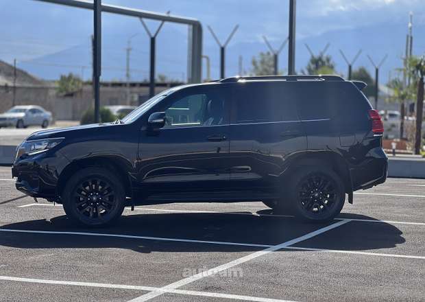 Toyota Land Cruiser Prado 2018 — լուսանկար 3