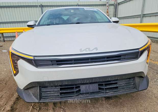 Kia K4