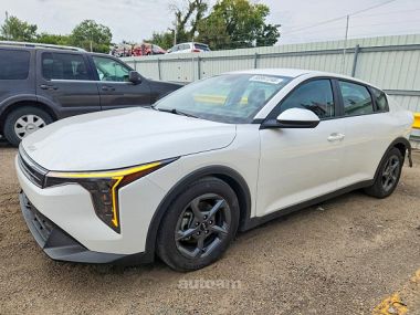 Kia K4  2024 