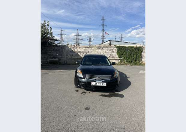 Nissan Altima 2009 — լուսանկար 1