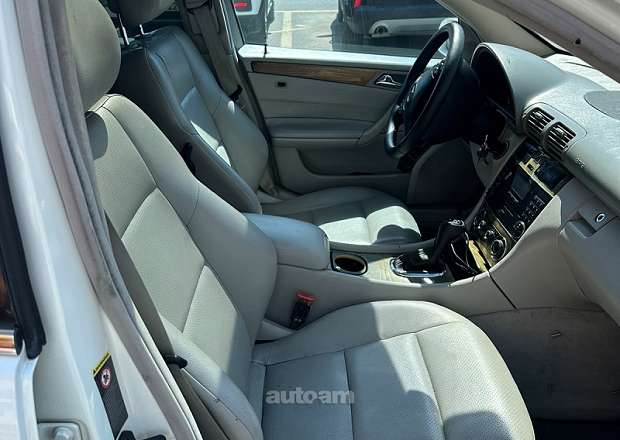 Mercedes-Benz C 230 2006 — photo 7