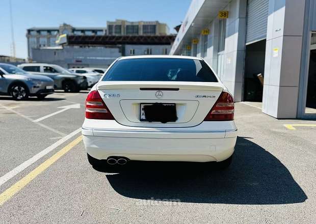 Mercedes-Benz C 230 2006 — photo 2