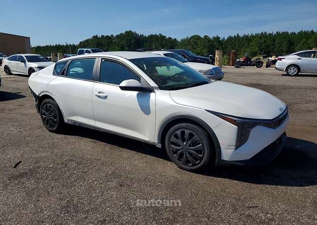 Kia K4