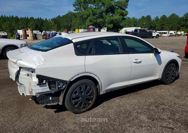 Kia K4
