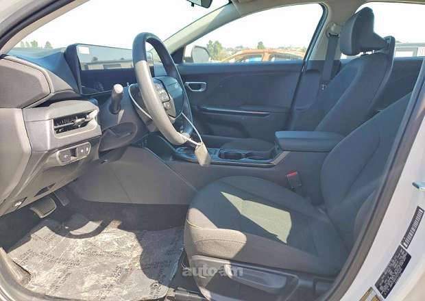 Kia K4