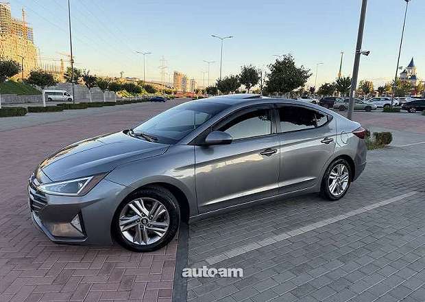 Hyundai Elantra 2020 — фото 2