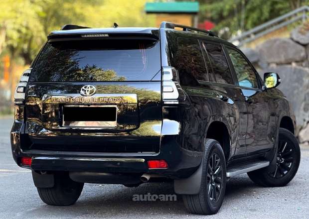 Toyota Land Cruiser Prado 2021 — photo 6