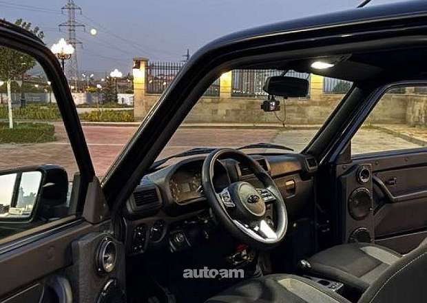VAZ (Lada) NIVA Legend