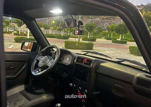 VAZ (Lada) NIVA Legend