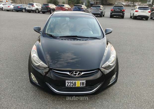 Hyundai Elantra 2010 — լուսանկար 3