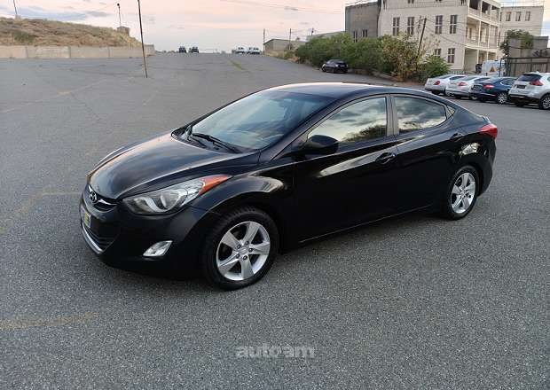 Hyundai Elantra 2010 — լուսանկար 1