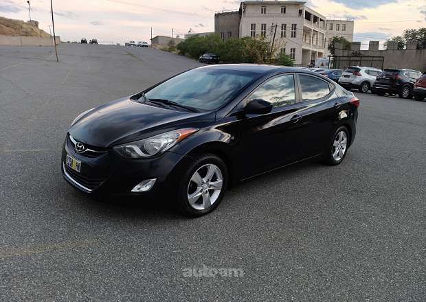 Hyundai Elantra 2010 — լուսանկար 8