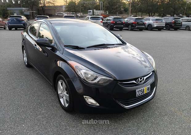 Hyundai Elantra 2010 — լուսանկար 6