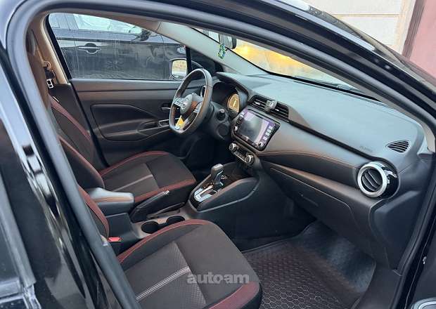 Nissan Versa 2023 — photo 10