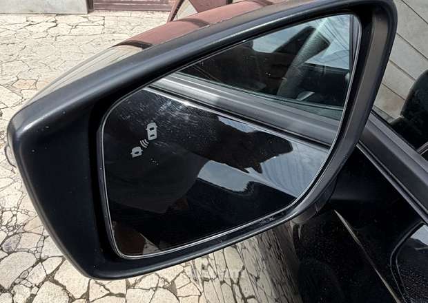 Nissan Versa 2023 — photo 12