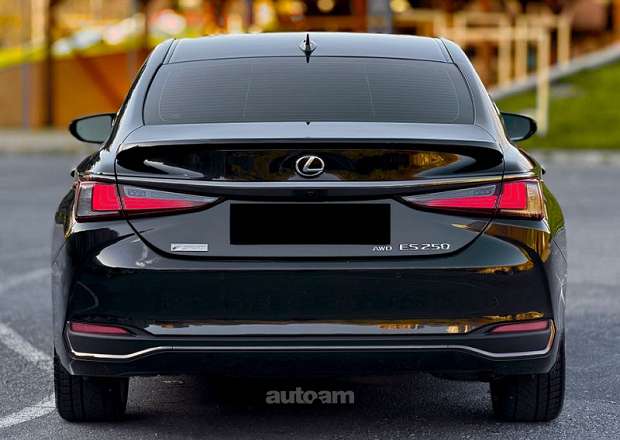 Lexus ES 250 2021 — լուսանկար 6