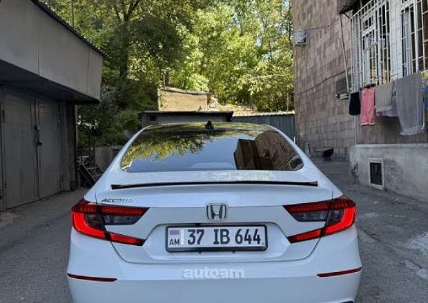 Honda Accord 2021 — photo 4