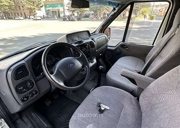 Ford Transit 2003 — լուսանկար 12