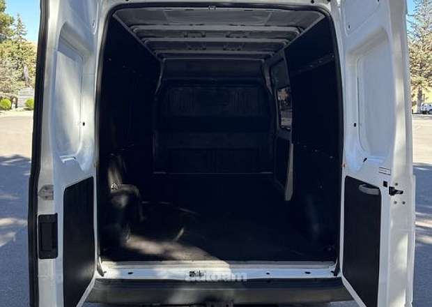 Ford Transit 2010 — լուսանկար 7