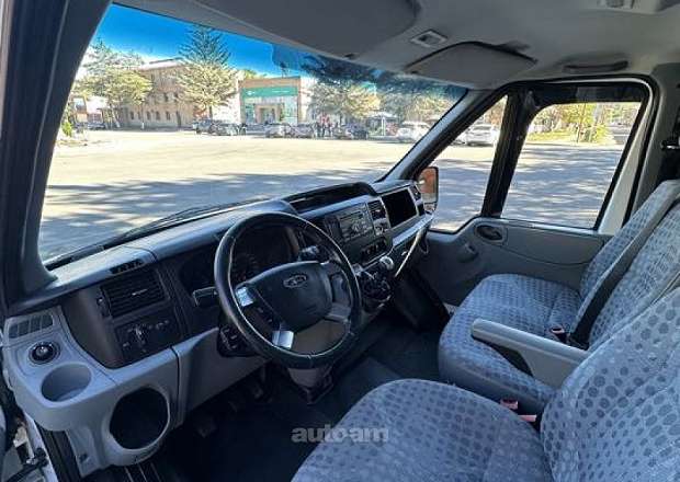 Ford Transit 2010 — լուսանկար 13