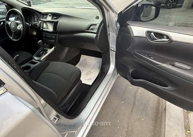 Nissan Sentra 2019 — լուսանկար 5