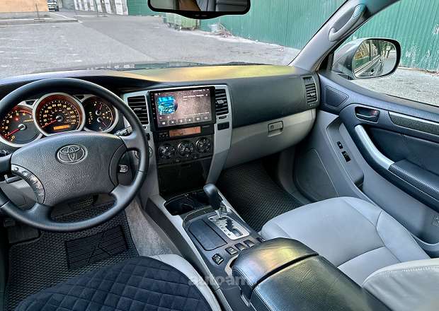 Toyota 4-Runner 2004 — լուսանկար 11