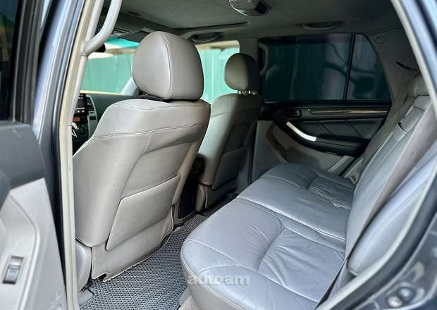 Toyota 4-Runner 2004 — լուսանկար 3