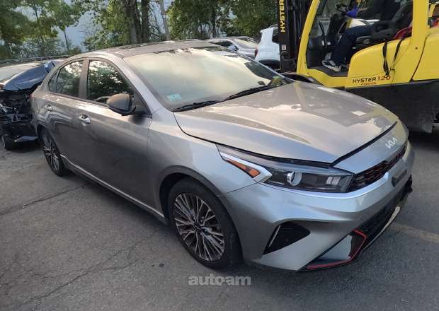 Kia Forte 2022 — լուսանկար 1