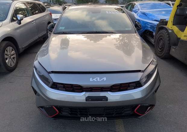 Kia Forte 2022 — լուսանկար 4
