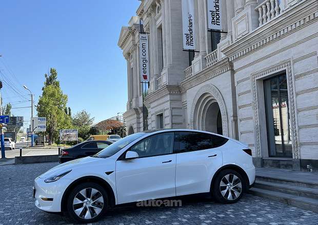 Tesla Model Y 2021 — լուսանկար 2