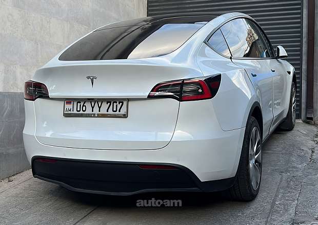 Tesla Model Y 2021 — լուսանկար 1