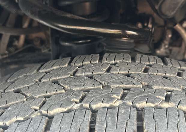 Toyota Land Cruiser Prado 2012 — photo 10