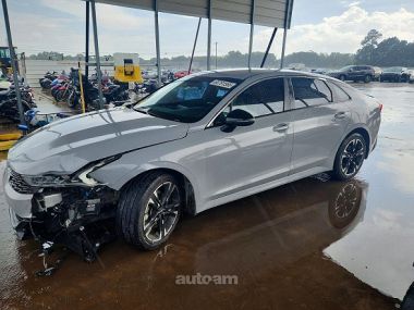 Kia K5  2023 