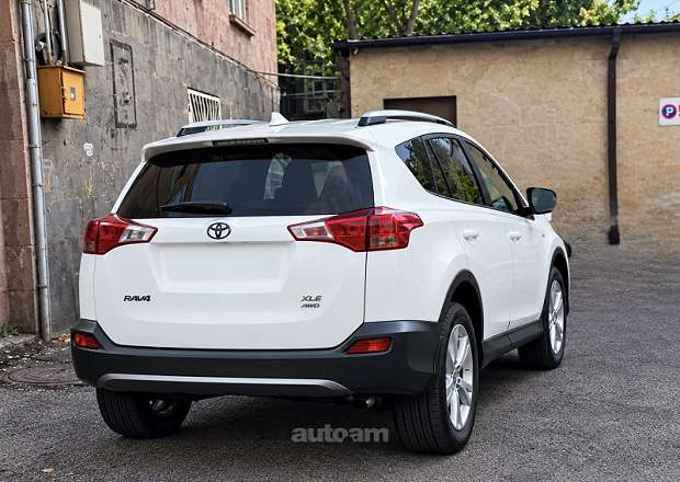Toyota Rav 4 2014 — photo 2