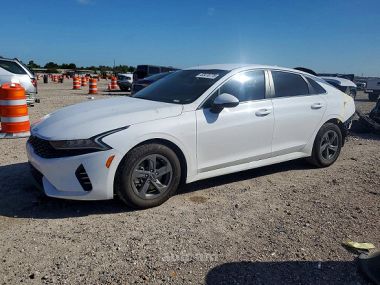 Kia K5  2022 