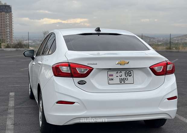Chevrolet Cruze 2017 — լուսանկար 4
