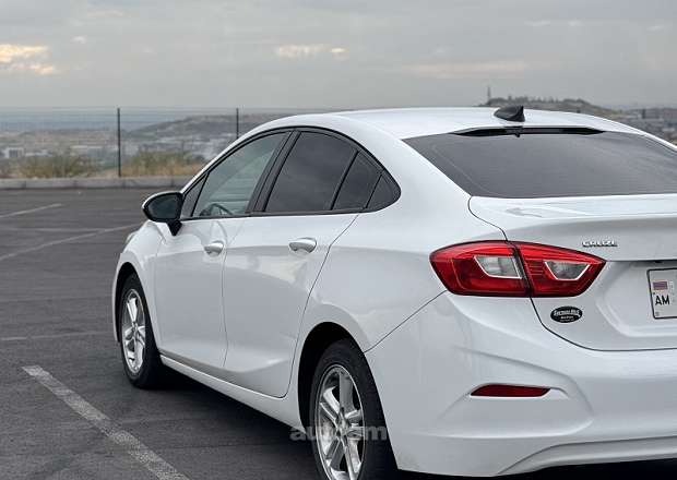 Chevrolet Cruze 2017 — լուսանկար 5