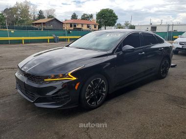 Kia K5  2021 