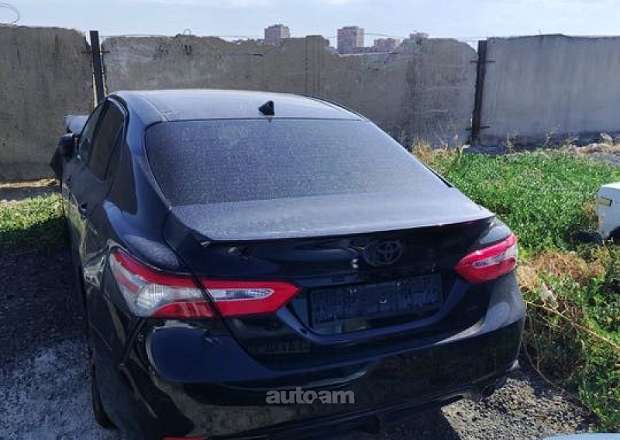 Toyota Camry 2019 — լուսանկար 4