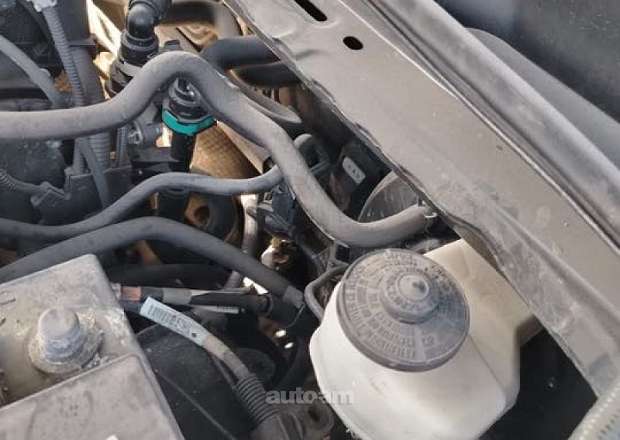 Toyota Camry 2019 — լուսանկար 3