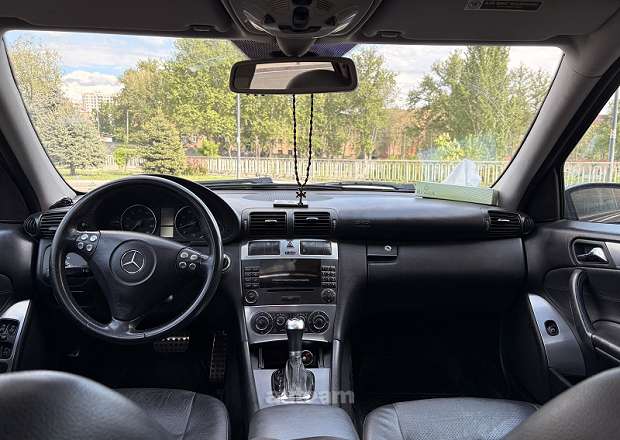 Mercedes-Benz C 230 2006 — photo 5